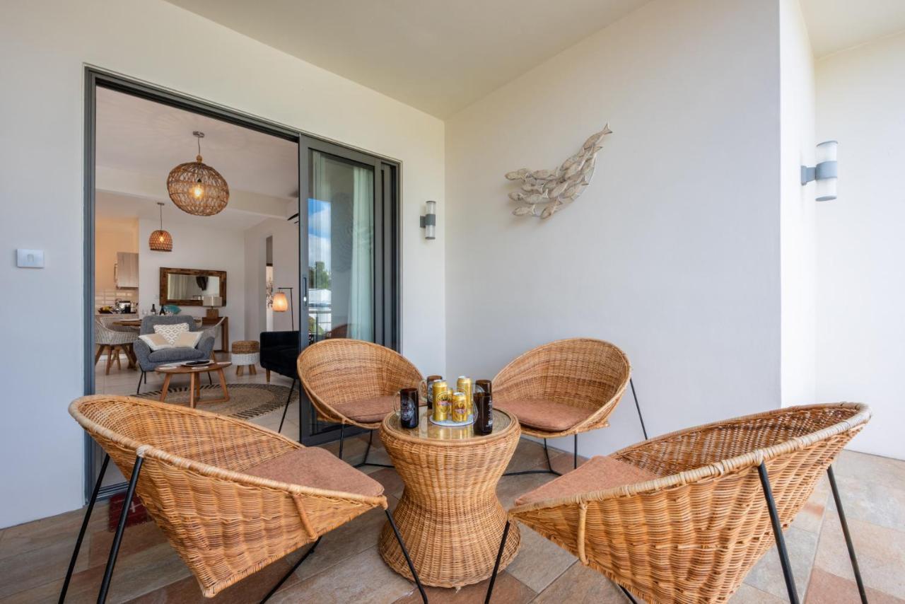 West Wood Holiday Apartment, C6 - Flic En Flac With Pool At A Quiet Location, Beautifully Decorated And Close To The Beach Extérieur photo